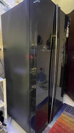 Riyadh, Household Items, SAR 1900,  Selling Refrigerator And IKEA Table, Chair