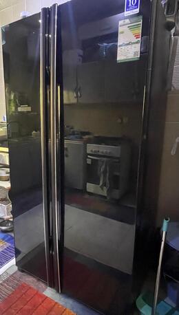 Riyadh, Household Items, SAR 1900,  Selling Refrigerator And IKEA Table, Chair