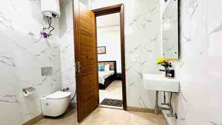 Mumbai, Apartments, Flats, Houses & Villas, INR 7895/day,  2 BR,  1300 Sq. Feet,  2BHK City Center - Lift, Balcony, Terrace