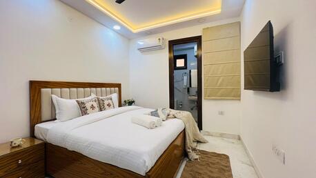 New Delhi, Apartments, Flats, Houses & Villas, INR 9525/day,  3 BR,  2100 Sq. Feet,  BluO 3BHK Central Delhi - Balcony, Lift, Terrace