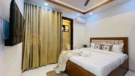 New Delhi, Apartments, Flats, Houses & Villas, INR 9525/day,  3 BR,  2100 Sq. Feet,  BluO 3BHK Central Delhi - Balcony, Lift, Terrace