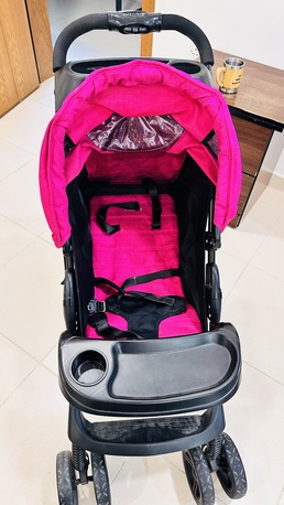 Tubli, Baby & Kid Stuff, BHD 17,  Juniors Baby Stroller (Excellent Condition) &ndash; Vibrant Pink! BD 17