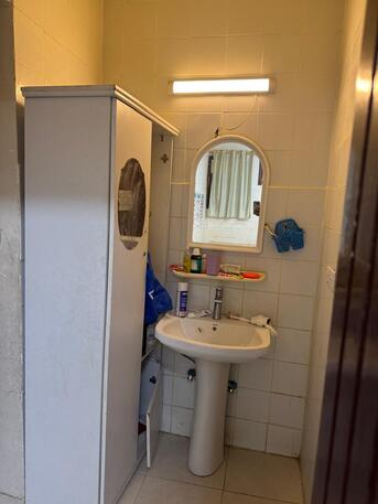 Al Wizarat, Rooms for Rent, SAR 1200/month,  Furnished,  Executive Bachelor Big Room In Ground Floor Family Appartment