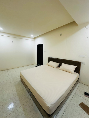 Al Shemaysi, Furniture, SAR 1200,  House Hold Items For Sale-Shumaisy