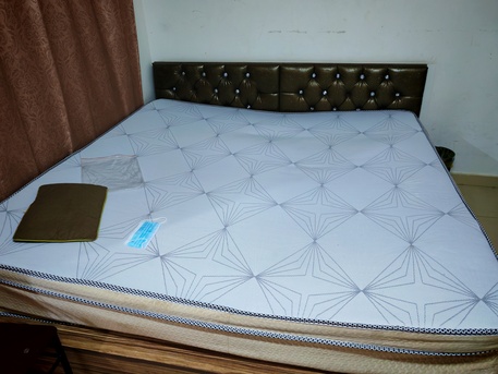 Riyadh, Furniture, SAR 123,  King Size Bed & Mattress