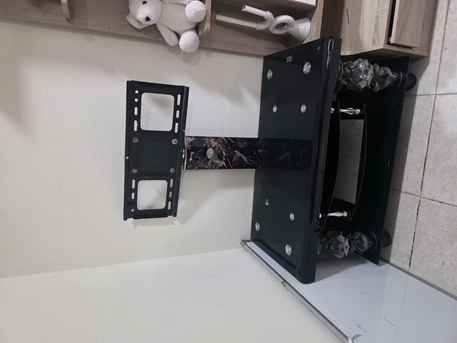 Jubail, Furniture, SAR 100,  TV Table / Glass