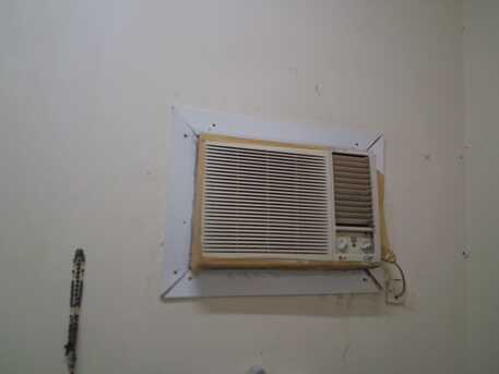 Sitra, Appliances, BHD 40,  Window A/C (1.5 Ton)