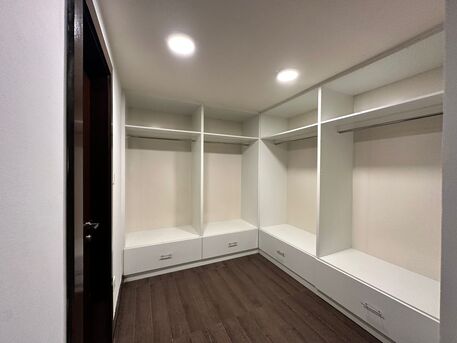 Zinj, Apartments, Flats, Houses & Villas, BHD 650/month,  3 BR,  Luxury 3-Bedroom Apartment For Rent In Zinj.
