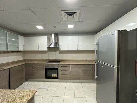 Zinj, Apartments, Flats, Houses & Villas, BHD 650/month,  3 BR,  Luxury 3-Bedroom Apartment For Rent In Zinj.