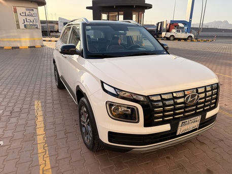 Ad Diriyah, Vehicles, Cars & Trucks , SAR 41000,  Hyundai Venue,  2023,  Automatic,  113000 KM,  Turbo Engine  For SALE