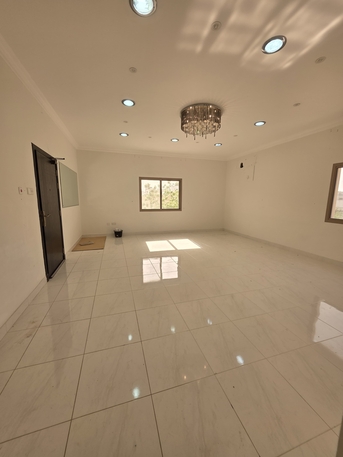 Galali, Apartments, Flats, Houses & Villas, BHD 200,  3 BR,  Flat For Rent In Galali