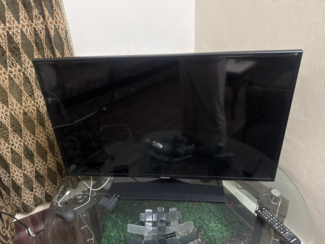 Jubail, Electronics, SAR 800,  I Would Like Sell TV, Sofa Set, TV Table