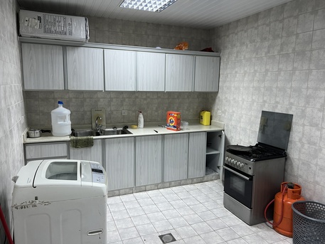 Riyadh, Rooms for Rent, SAR 1200/month,  Furnished,  0 Sq. Meter,  1 Room For Rent In 2BH Fully Furnished Flat