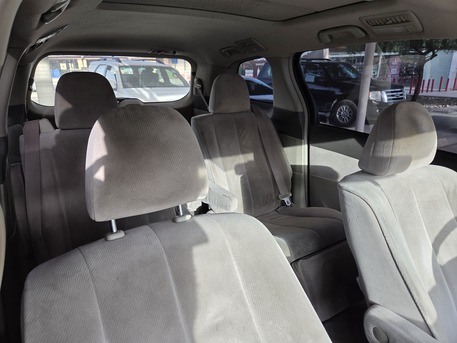 Riyadh, Vehicles, Cars & Trucks , SAR 15000,  Toyota Previa,  2006,  Automatic,  440000 KM,  Clean Family Car