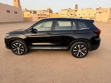 Riyadh, Vehicles, Cars & Trucks , SAR 47500,  Changan CS75,  2022,  Automatic,  145000 KM,  , Full Option (Under Warranty)