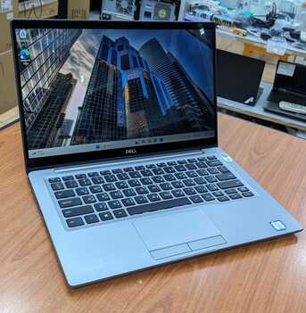 Manama, Computers, BHD 132,  Dell Core I7 8th Gen Touch Laptop Silver Metallic Body 8GB RAM SSD 256 GB M.2
