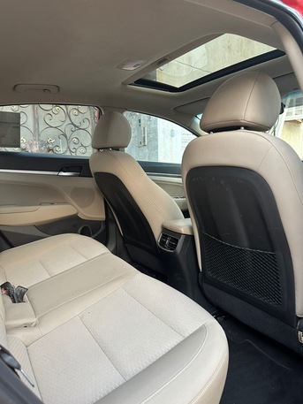 Jeddah, Vehicles, Cars & Trucks , SAR 36000,  Hyundai Elantra,  2019,  Automatic,  200 KM,  For Sale