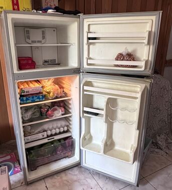 Jeddah, Appliances, SAR 750,  Table Bed Cupboard Geezer Fridge And Washing Machine