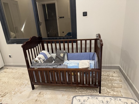 Obhur Al Shamaliyah, Baby & Kid Stuff, SAR 189,  Baby Crib & Foldable Travel Stroller