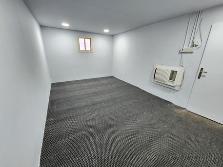 Muharraq, Apartments, Flats, Houses & Villas, BHD 120/month,  40 Sq. Meter,  Hot Deal For Rent Modern Studio In Prime Location With Ewa