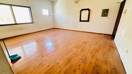 Hoora, Apartments, Flats, Houses & Villas, BHD 250/month,  2 BR,  180 Sq. Meter,  VERY BIG 2 BHK FLAT IN HOORA 250 WITH EWA