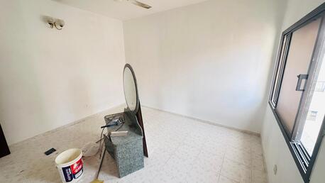 Hoora, Apartments, Flats, Houses & Villas, BHD 250/month,  2 BR,  180 Sq. Meter,  VERY BIG 2 BHK FLAT IN HOORA 250 WITH EWA
