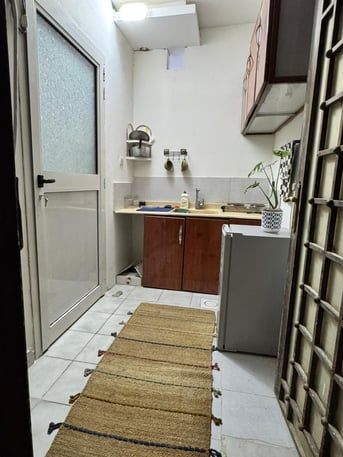 Riyadh, Rooms for Rent, SAR 2400,  SAR 2400/month, 1 BR, In Sulimania Near Tahlia Street