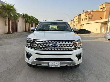 Riyadh, Vehicles, Cars & Trucks , SAR 137000,  Ford Expedition Platinum,  2021,  Automatic,  60000 KM,    Edition With Panorama Sunroof N Full Options (1st Owner)