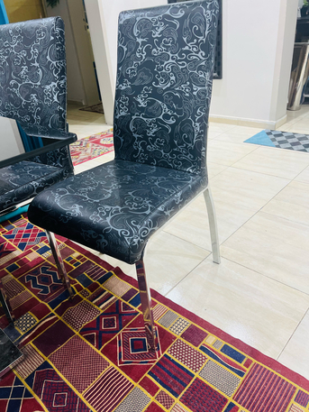 Makkah, Household Items, SAR 1,  Dining Table With4 Chair