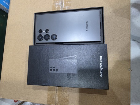Khobar, Mobile Phones, SAR 2550,  Samsung Galaxy S24 Ultra 256gb 12gb Ram Sale Swap Only Serious Buyer Contact Me