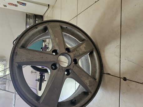 Jubail, Auto Parts, SAR 1600,  17 Inch Alloys And Steel Rim For Sale