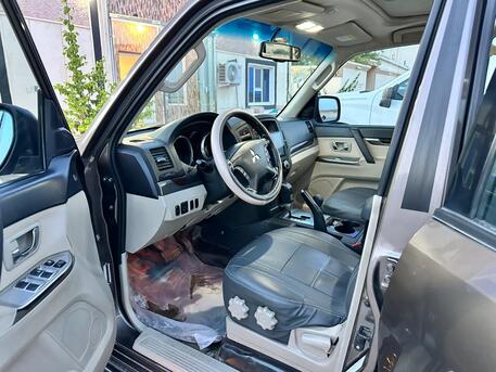 As Saffaniyah, Vehicles, Cars & Trucks , SAR 29500,  Mitsubishi Pajero,  2012,  Automatic,  241000 KM,    &ndash; Excellent Condition &ndash; Genuine Paint &ndash; Family Used
