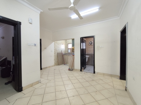 Manama, Apartments, Flats, Houses & Villas, BHD 210/year,  2 BR,  Um Al Hassam:- 2Bhk Unfurnished Flat On Rent With Ewa..