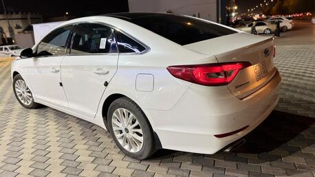 Riyadh, Vehicles, Cars & Trucks , SAR 42000,  HYUNDAI SONATA,  2016,  Automatic,  300 KM,  FUUL  OPTION == A