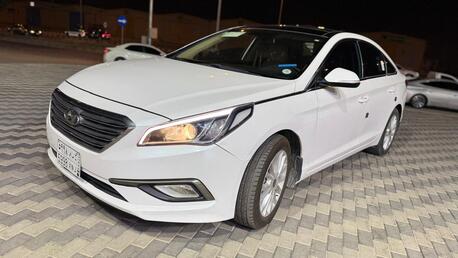 Riyadh, Vehicles, Cars & Trucks , SAR 42000,  HYUNDAI SONATA,  2016,  Automatic,  300 KM,  FUUL  OPTION == B