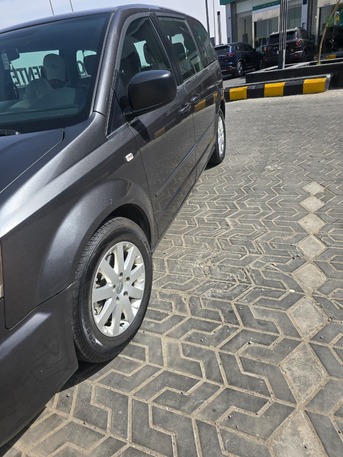 Jeddah, Vehicles, Cars & Trucks , SAR 25000,  Chrysler Grand Voyager,  2016,  Automatic,  151527 KM,