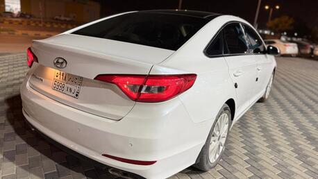 Riyadh, Vehicles, Cars & Trucks , SAR 42000,  HYUNDAI SONATA,  2016,  Automatic,  300 KM,  FUUL  OPTION == F