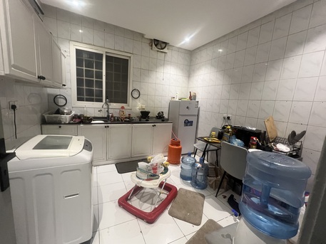 Al Wizarat, Rooms for Rent, SAR 1900/month,  Furnished,  Want To Rent One Bedroom Of My Flat For Bachelor, Since My Family Has Gone For Vacation.
