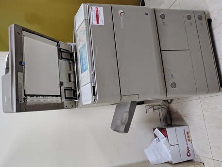 Diplomatic Area, Computers, BHD 1,  بيع أثاث مكتبي