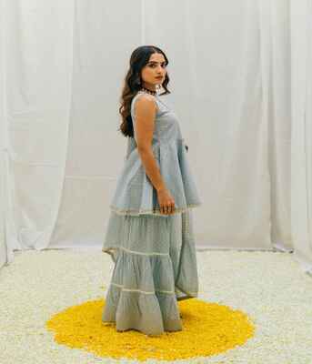 Mumbai, Clothing & Accessories, INR 1837,  Buy Women