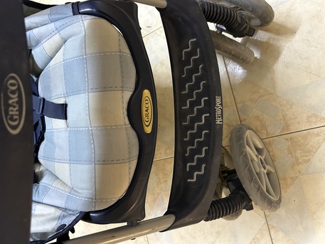 Buraidah, Baby & Kid Stuff, SAR 200,  Graco Stroller Mirage + Travel System - Blue Rock ( Bought For 1199 Sar)