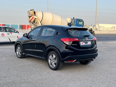 Riffa, Vehicles, Cars & Trucks , BHD 2900,  Honda HR-V,  2020,  Automatic,  220000 KM,    Full Option (