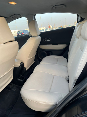 Riffa, Vehicles, Cars & Trucks , BHD 2900,  Honda HR-V,  2020,  Automatic,  220000 KM,    Full Option (