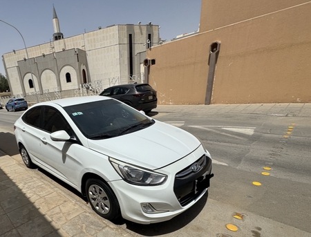 Riyadh, Vehicles, Cars & Trucks , SAR 23500,  Hyundai Accent,  2017,  Automatic,  220 KM,    &mdash; Well Maintained & In Good Condition &mdash; SAR 23,500