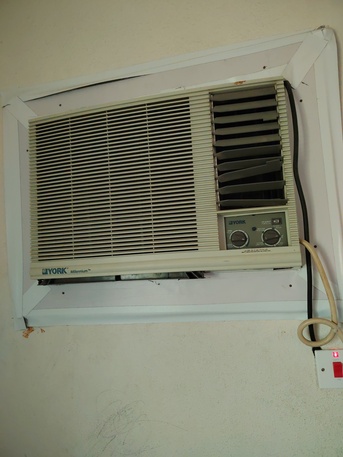 Al Jubail Al Balad, Air Conditioners, SAR 650,  York Window Acs