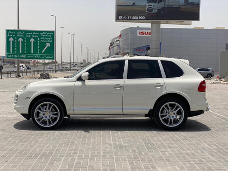 Manama, Vehicles, Cars & Trucks , BHD 1950,  Porsche Cayenne S,  2009,  Automatic,  161800 KM,    (White)