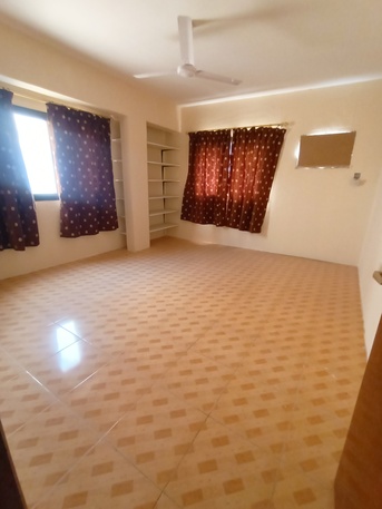 Hoora, Apartments, Flats, Houses & Villas, BHD 200/month,  2 BR,  2 BHK Spacious Family Flat For Rent In Hoora With Balcony -35529070