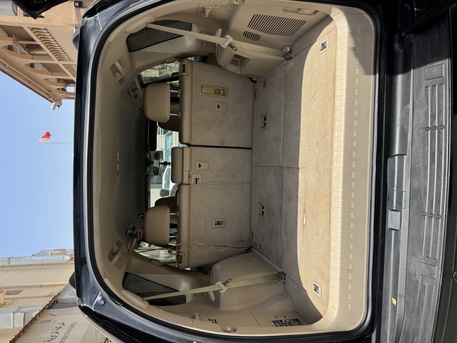 Manama, Auto Parts, Land Cruiser Prado