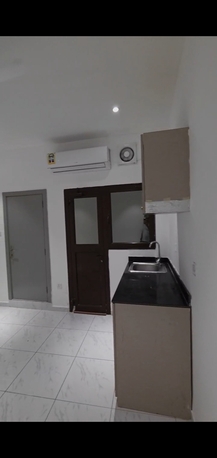 Manama, Apartments, Flats, Houses & Villas, BHD 130/month,  Studio,  70 Sq. Meter,  Studio Semi Furnished Flat Available In Ummalhasam Call Aleena