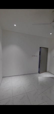 Manama, Apartments, Flats, Houses & Villas, BHD 130/month,  Studio,  70 Sq. Meter,  Studio Semi Furnished Flat Available In Ummalhasam Call Aleena